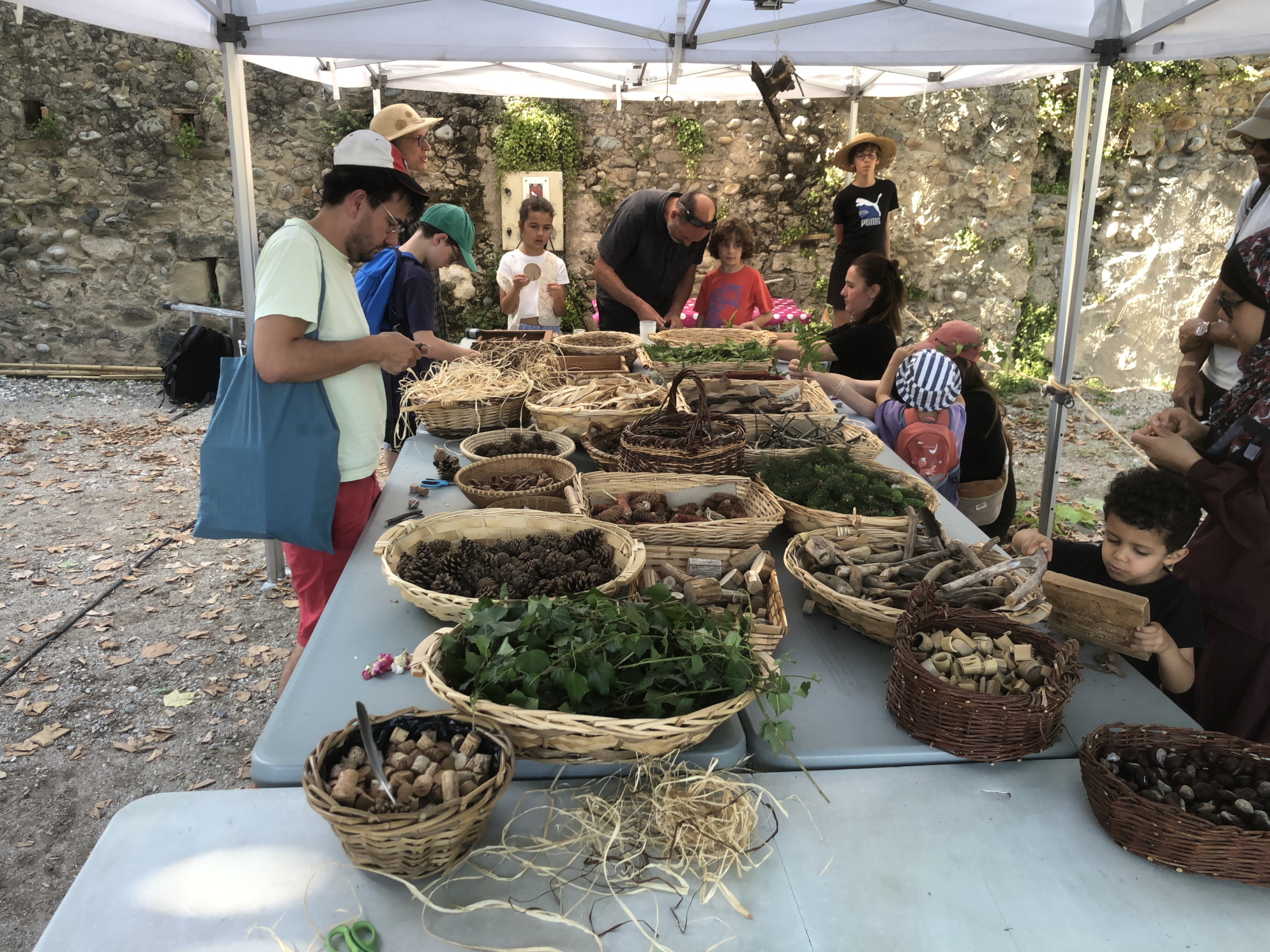 Zépou l’épouvantail géant au festival Des pas d’côté à Romans sur Isère